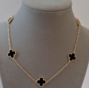 Black Onyx 5 Clovers necklace